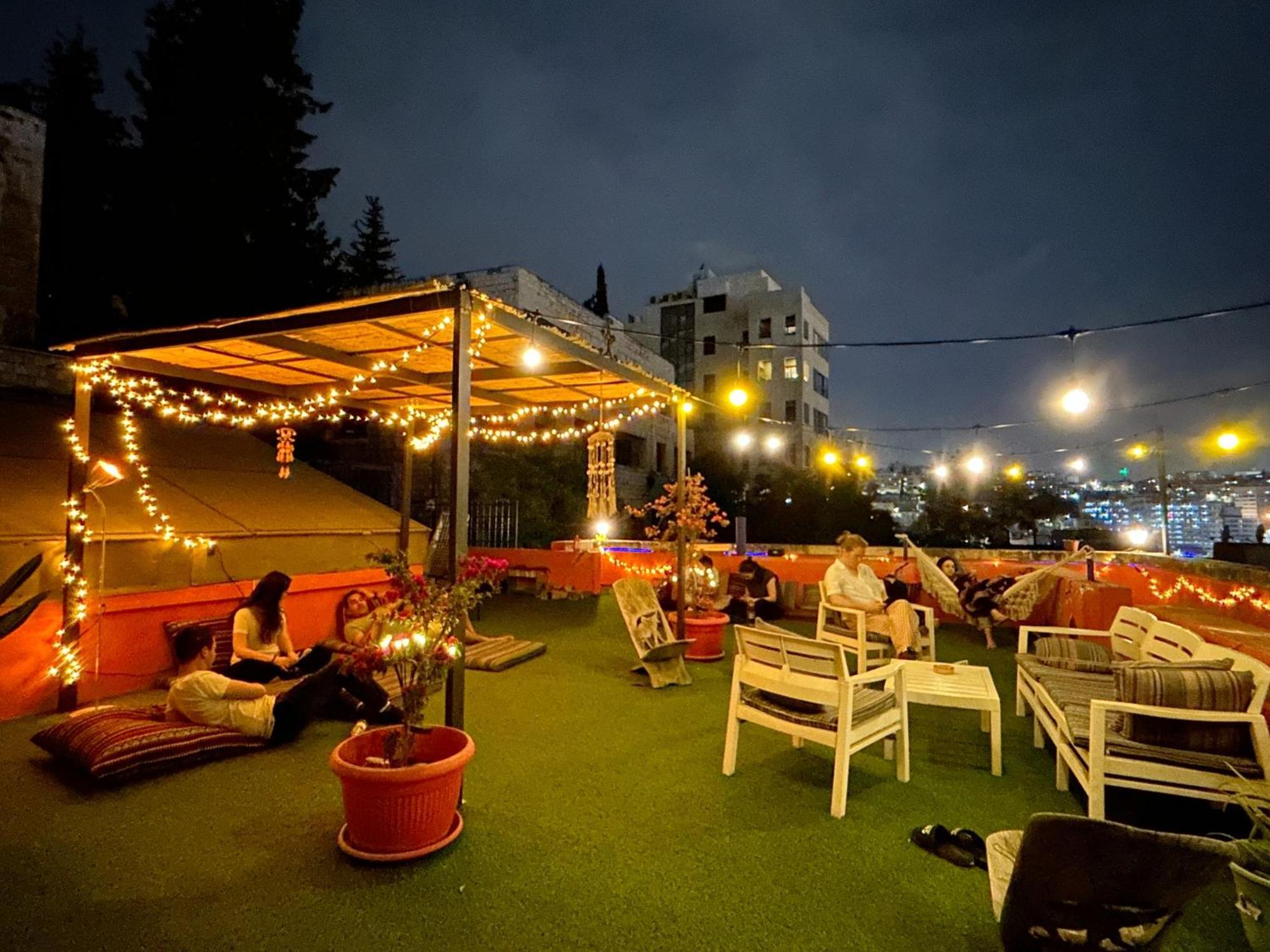 Medusa Home Stay Amman Esterno foto